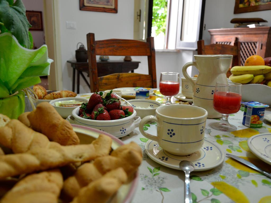 B&B Le Due Corti Martignano Экстерьер фото